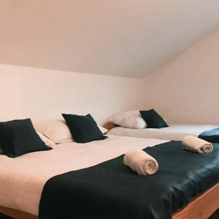 Oskar 1 Apartman *